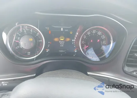 2017 Dodge Challenger Sxt z USA, uszkodzony, nr VIN 2C3CDZAG5HH578236